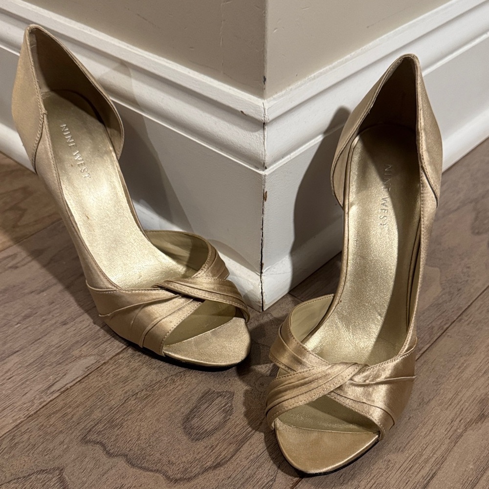 Nine West Shimmering Gold Heels